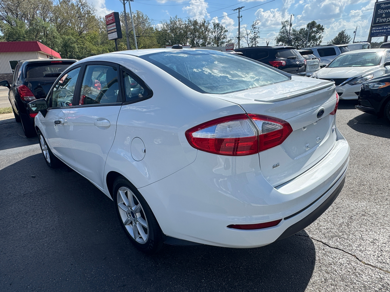 Ford Fiesta SE Sedan 2019 Ford Fiesta SE Sedan 2019