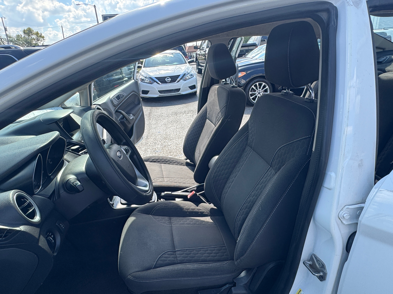 Ford Fiesta SE Sedan 2019 Ford Fiesta SE Sedan 2019