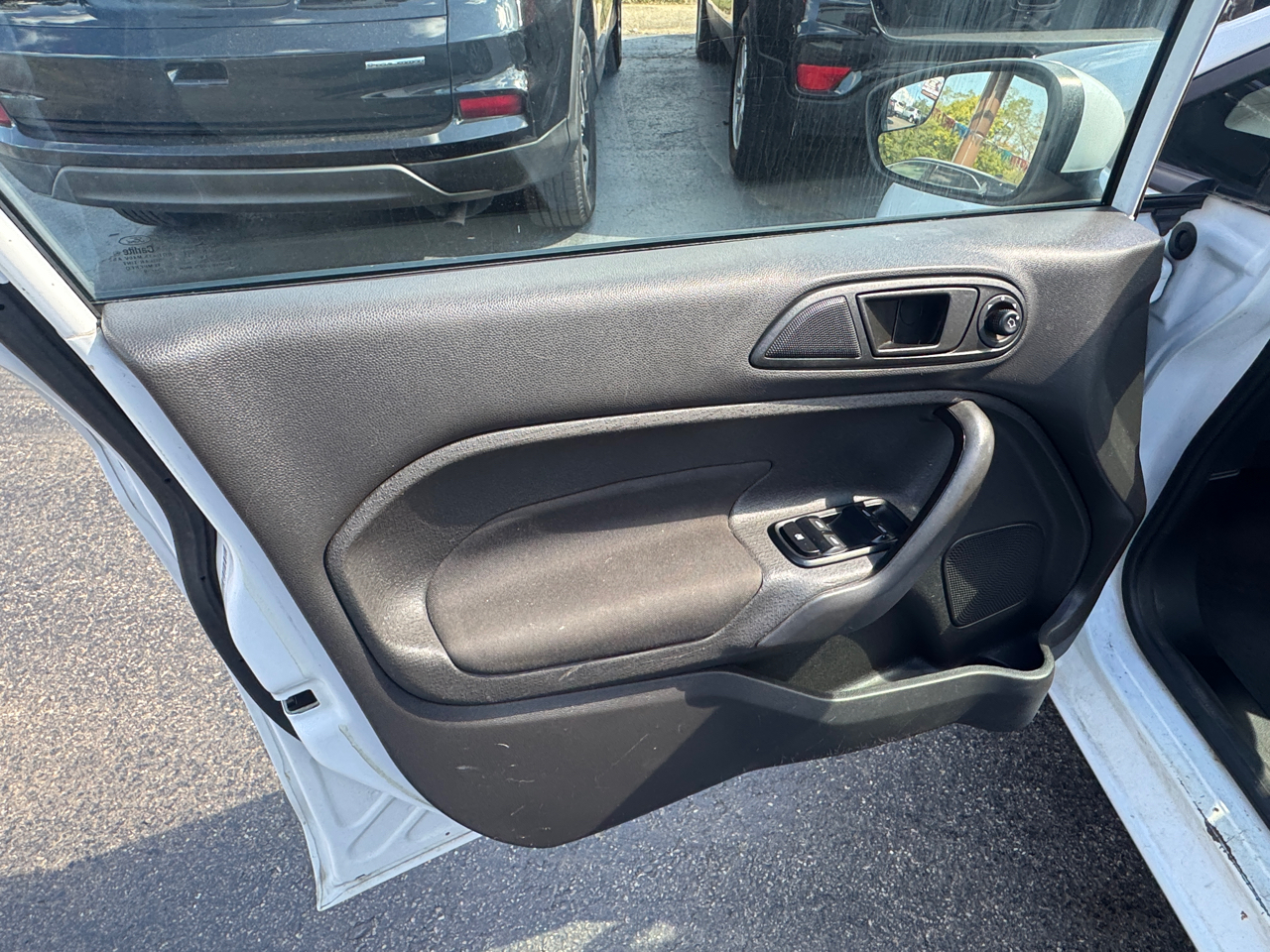 Ford Fiesta SE Sedan 2019 Ford Fiesta SE Sedan 2019