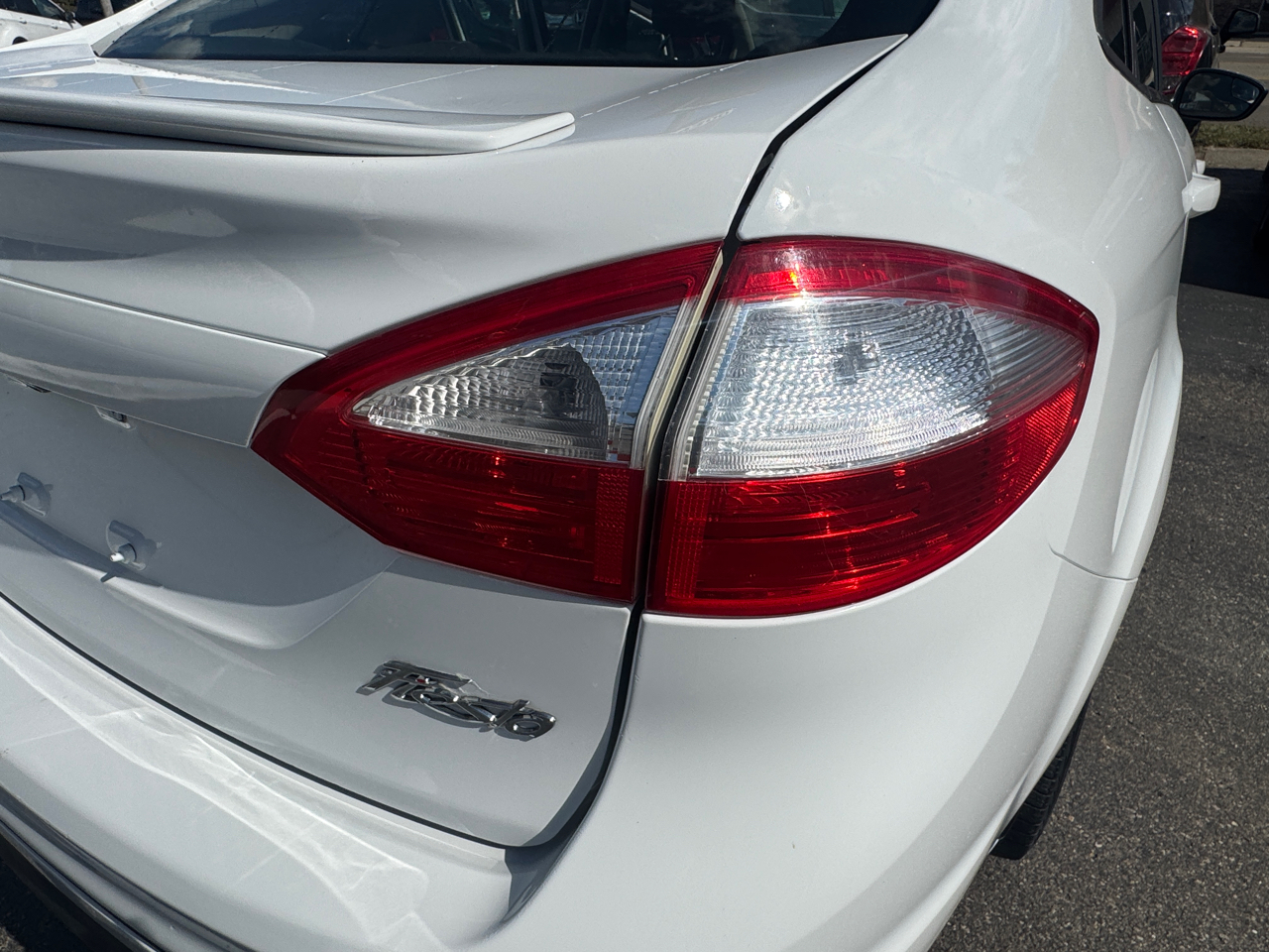 Ford Fiesta SE Sedan 2019 Ford Fiesta SE Sedan 2019
