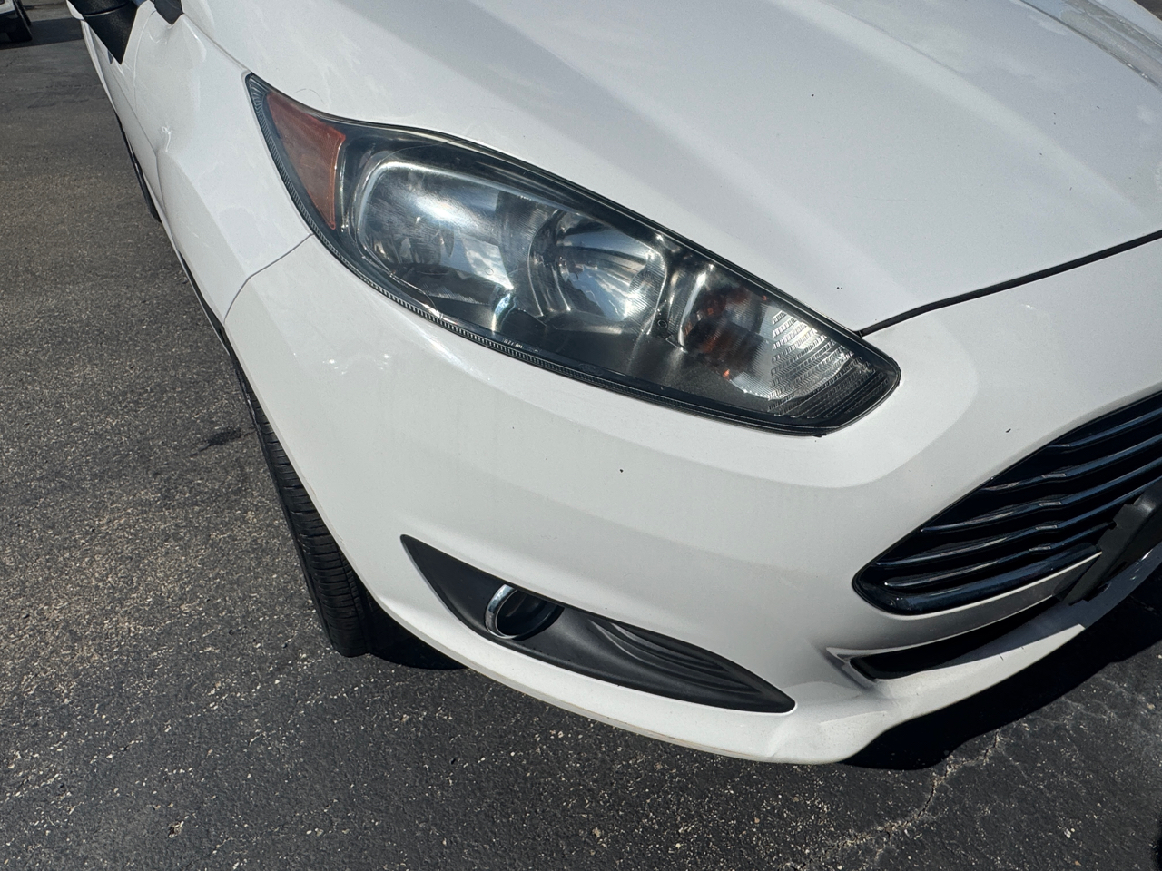 Ford Fiesta SE Sedan 2019 Ford Fiesta SE Sedan 2019