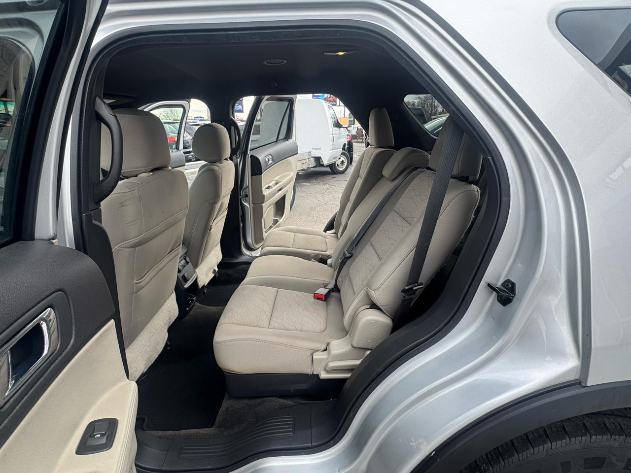 Ford Explorer 4WD 4dr Base 2015