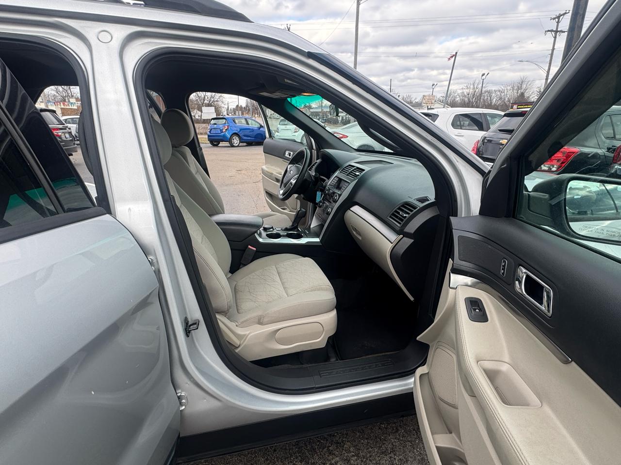 Ford Explorer 4WD 4dr Base 2015