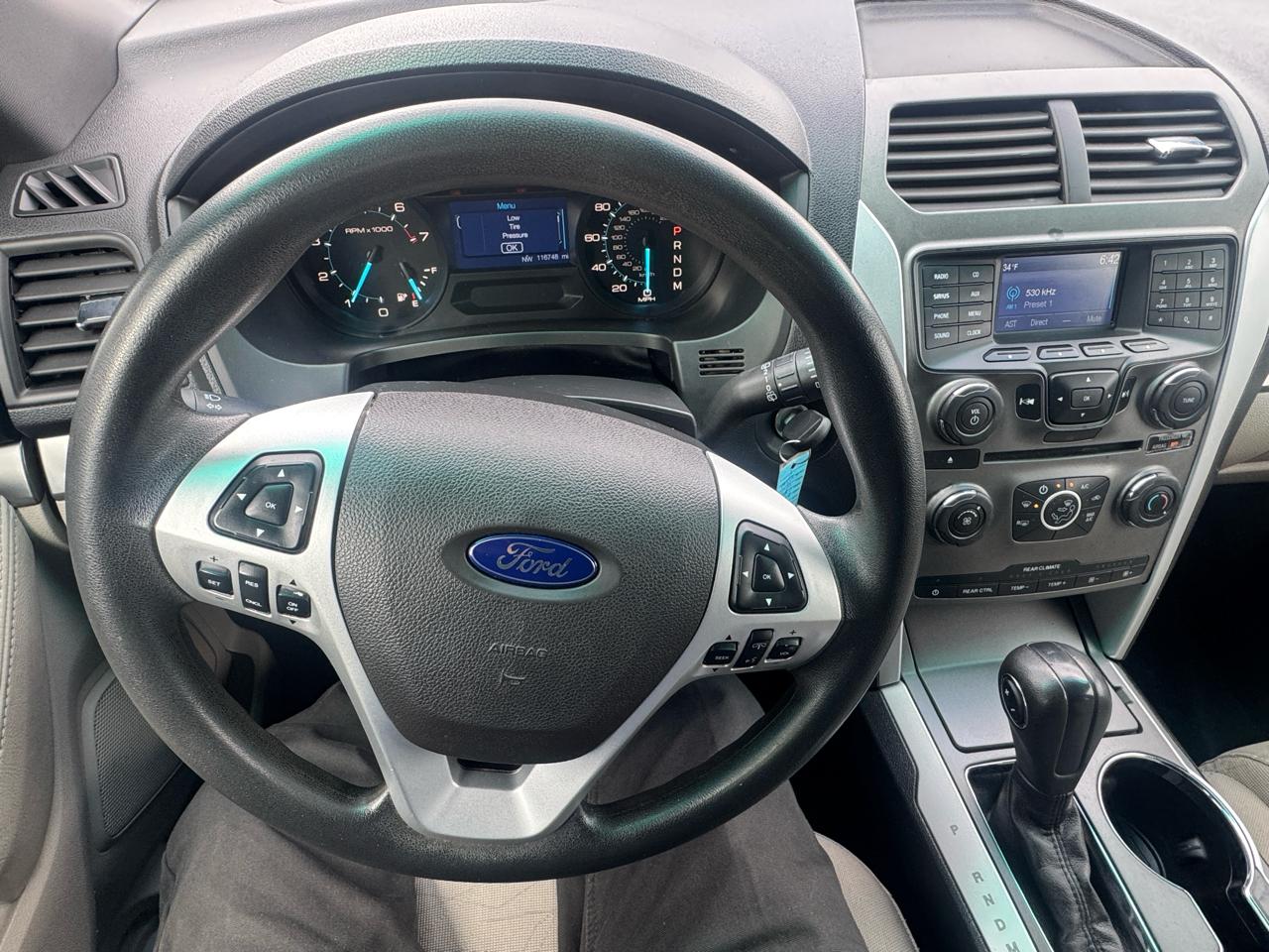 Ford Explorer 4WD 4dr Base 2015