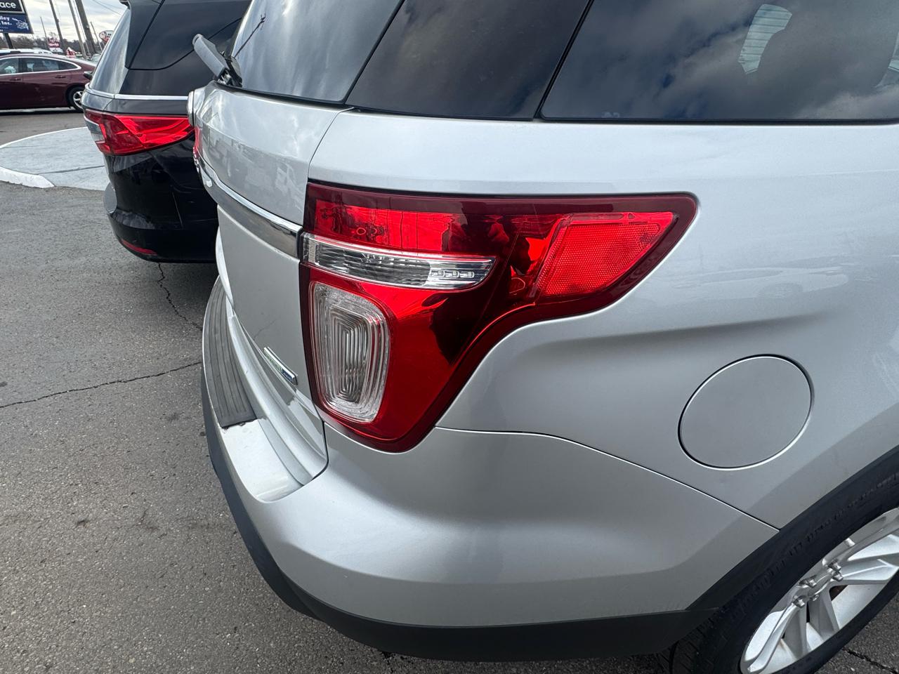 Ford Explorer 4WD 4dr Base 2015