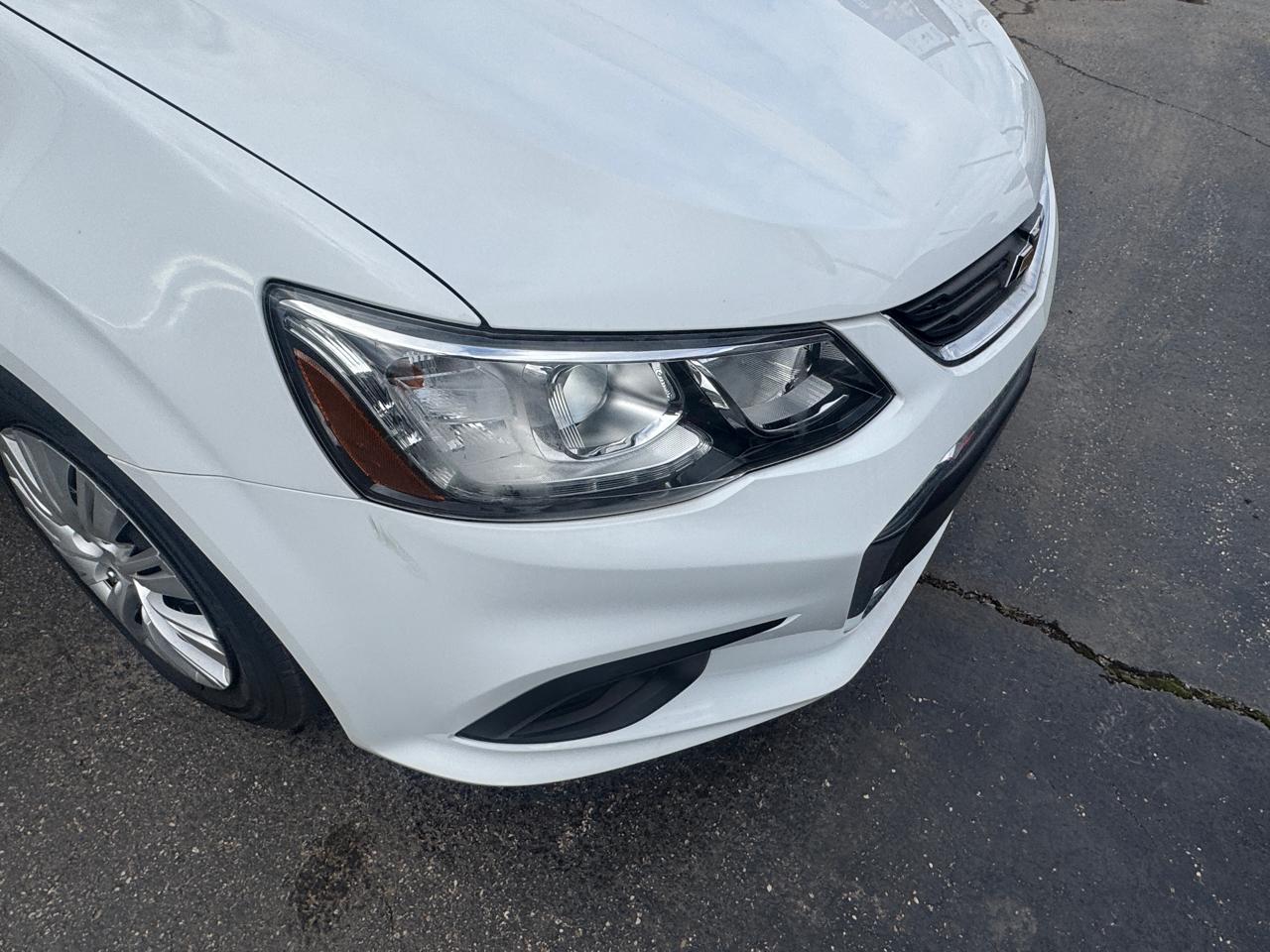 Chevrolet Sonic 5dr HB Auto LT w/1FL 2017