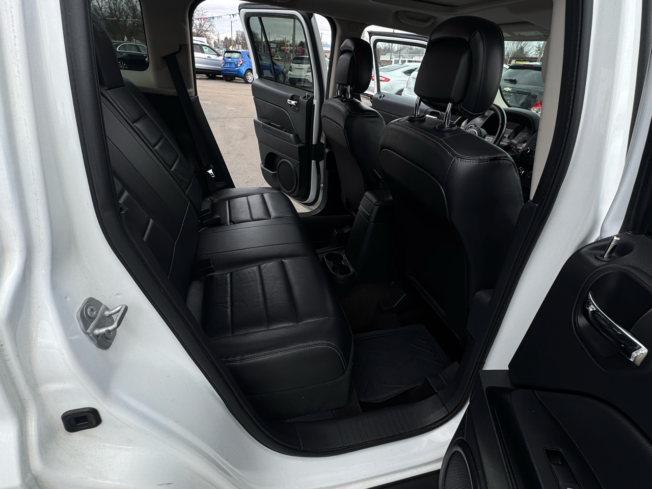 Jeep Patriot 4WD 4dr High Altitude Edition 2016