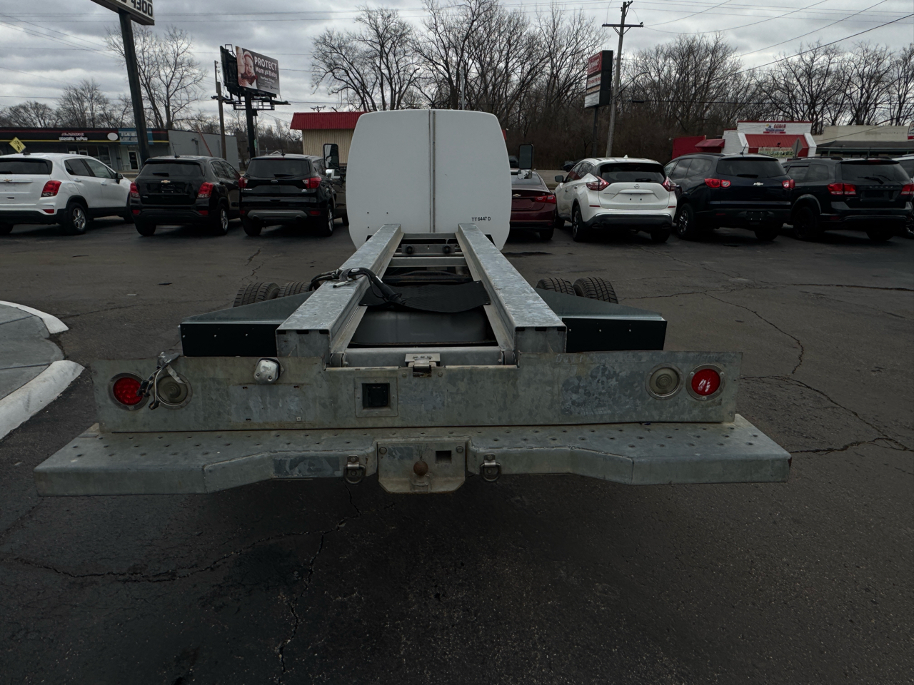 Ford Econoline Commercial Cutaway E-450 Super Duty 158" DRW 2011