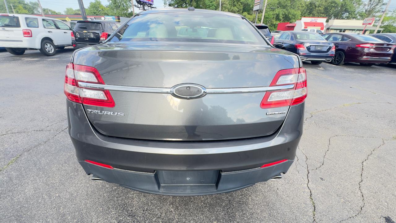 Ford Taurus 4dr Sdn SE FWD 2016
