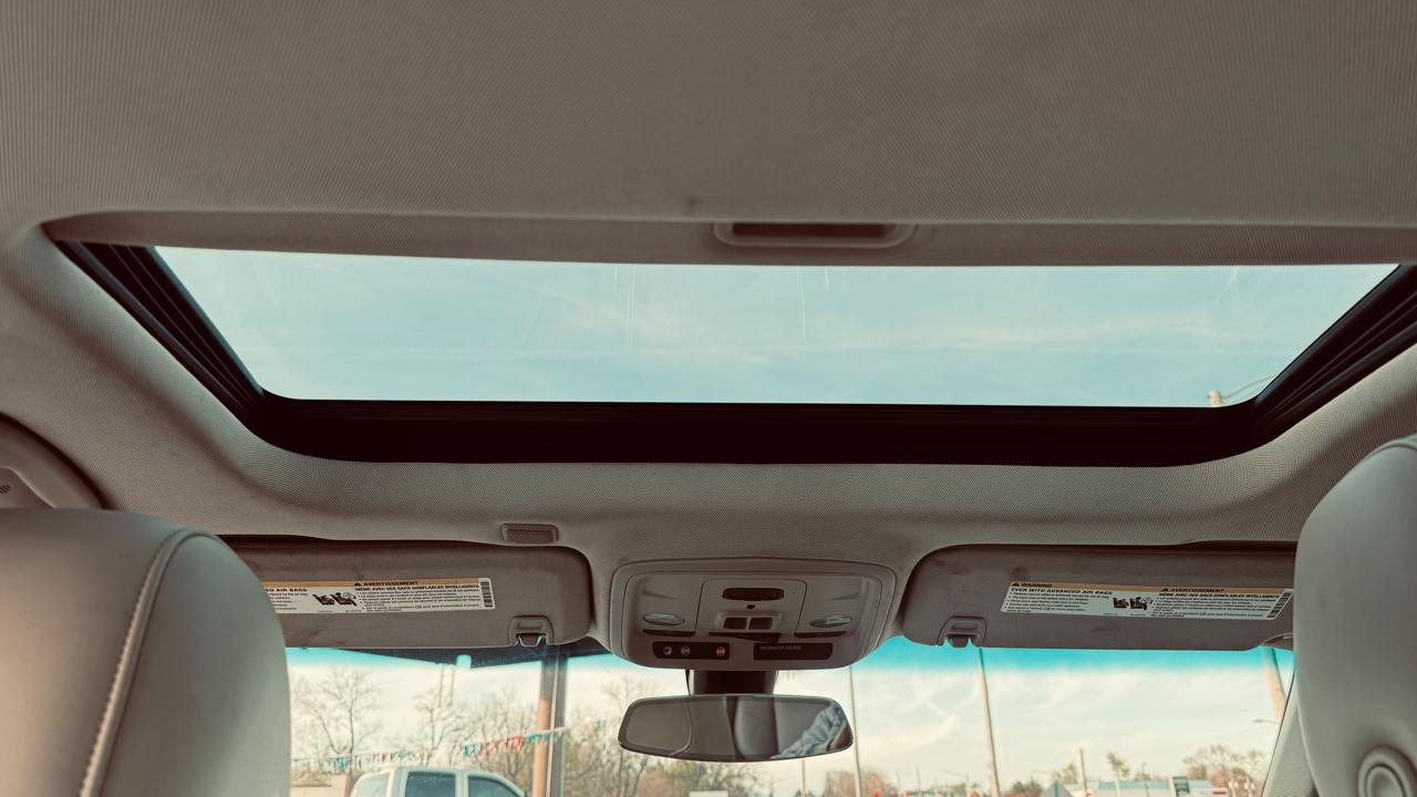 Cadillac ATS Sedan 4dr Sdn 2.0L Luxury AWD 2015