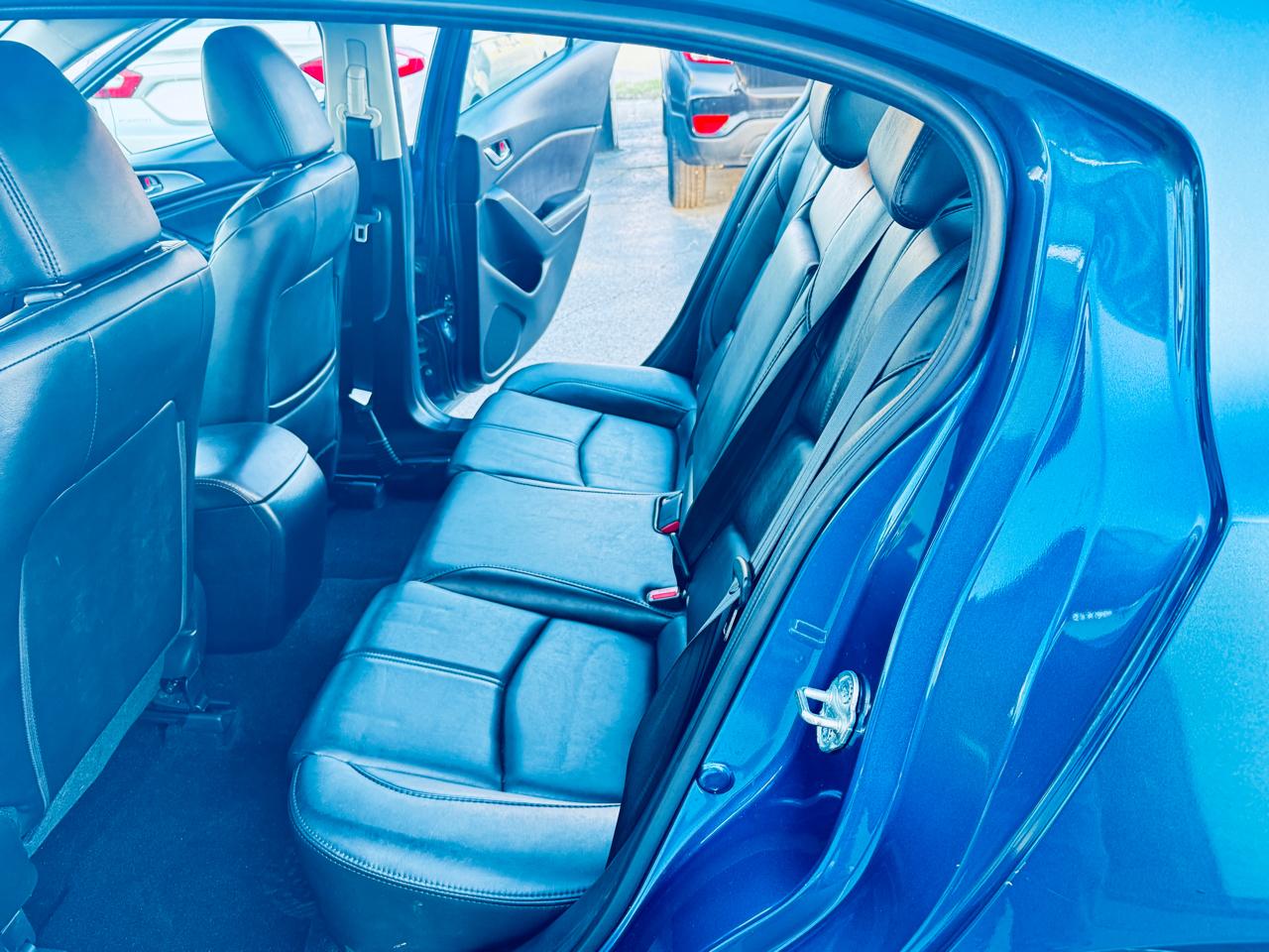 Mazda Mazda3 4-Door Touring Manual 2018