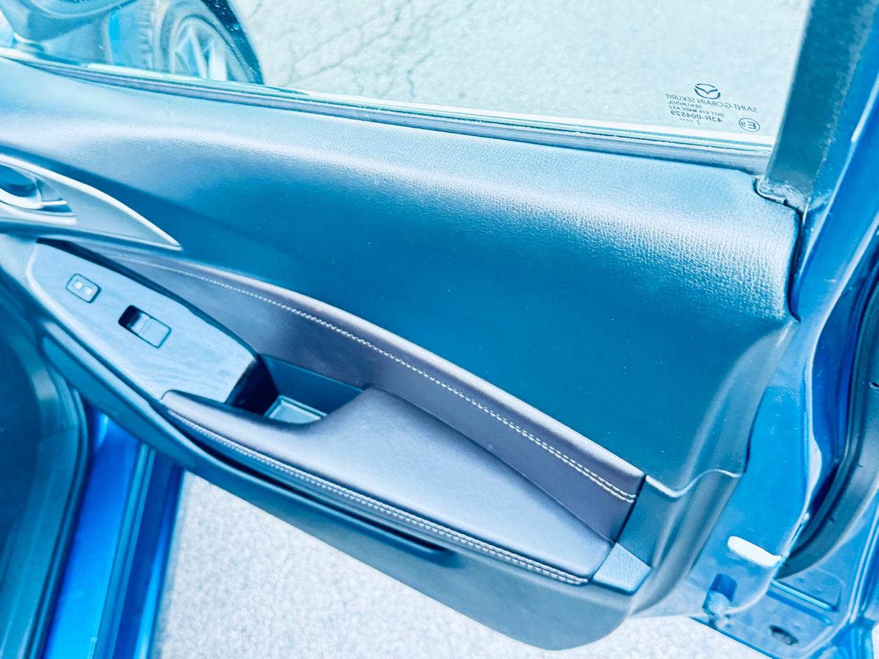 Mazda Mazda3 4-Door Touring Manual 2018