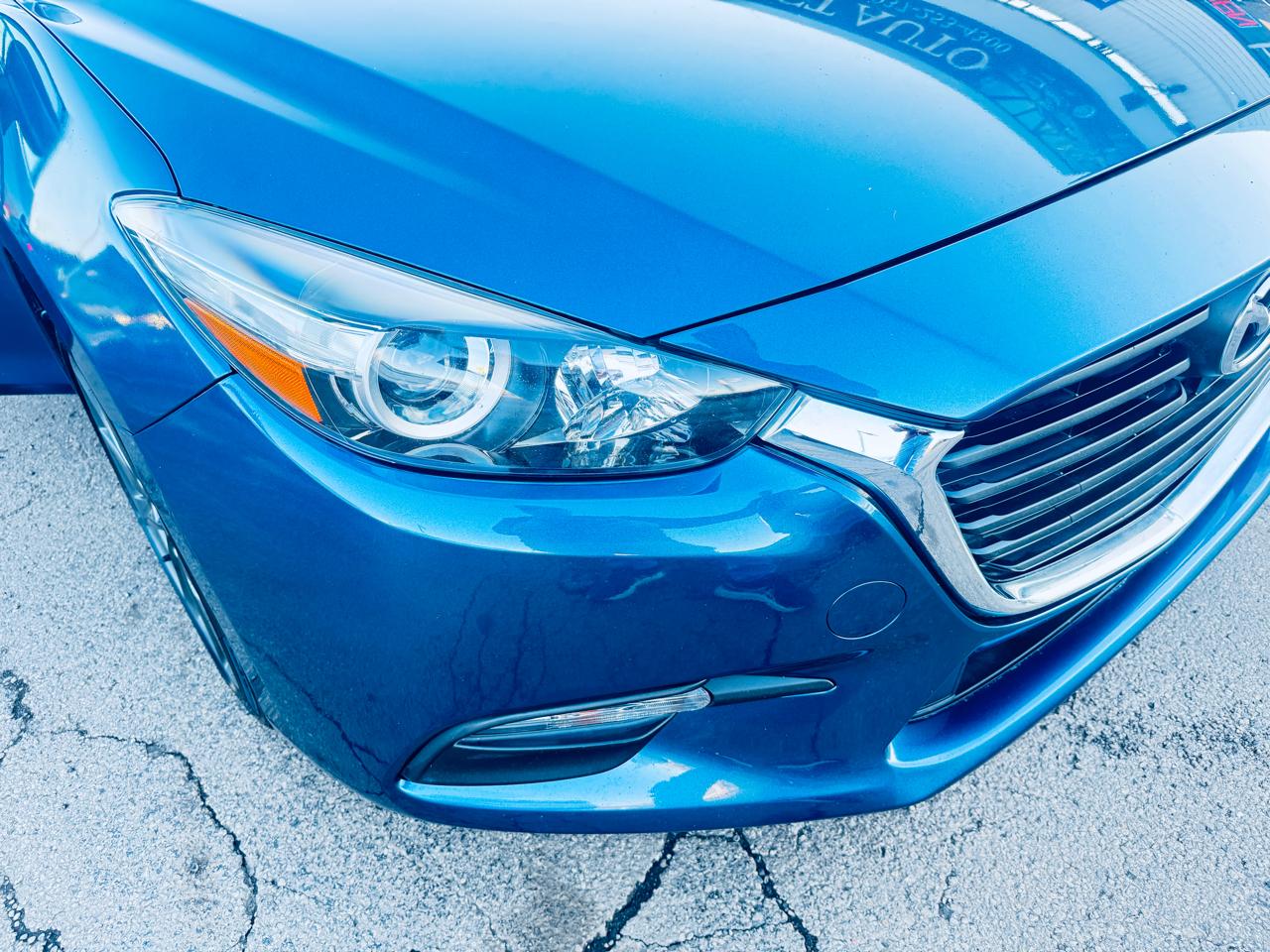 Mazda Mazda3 4-Door Touring Manual 2018