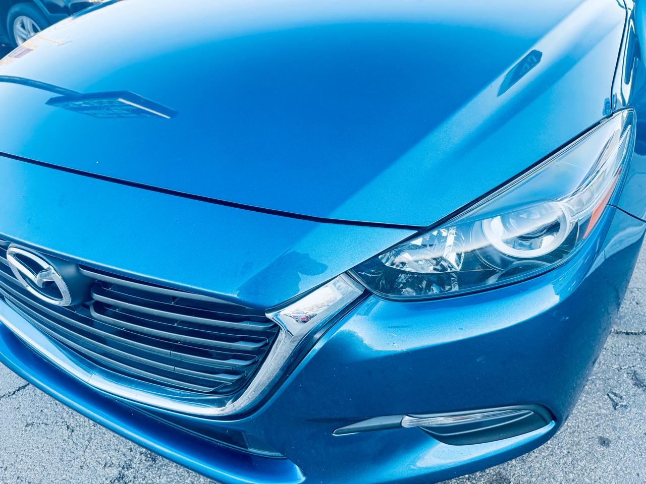 Mazda Mazda3 4-Door Touring Manual 2018