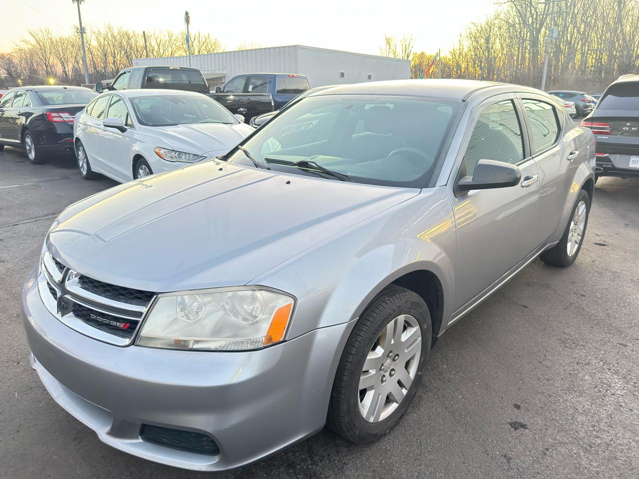 2014 Dodge Avenger 4dr Sdn SE