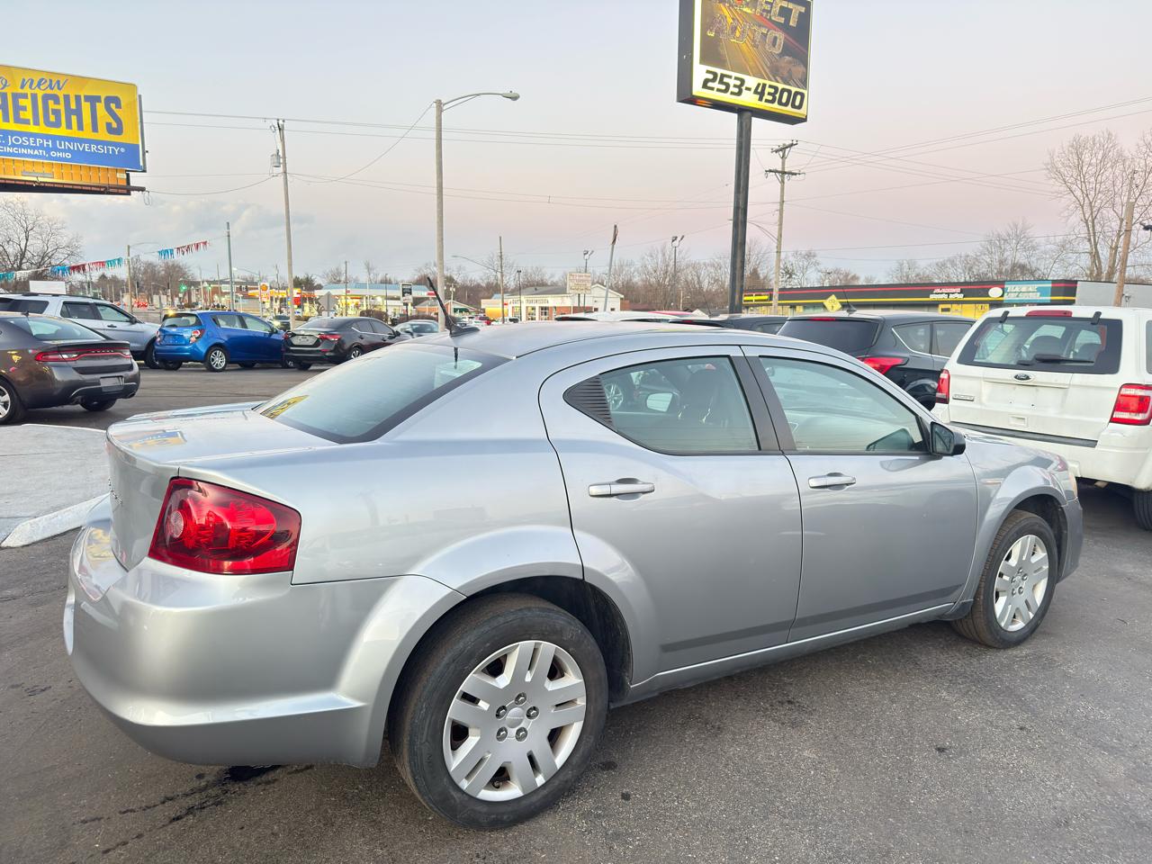 Dodge Avenger 4dr Sdn SE 2014