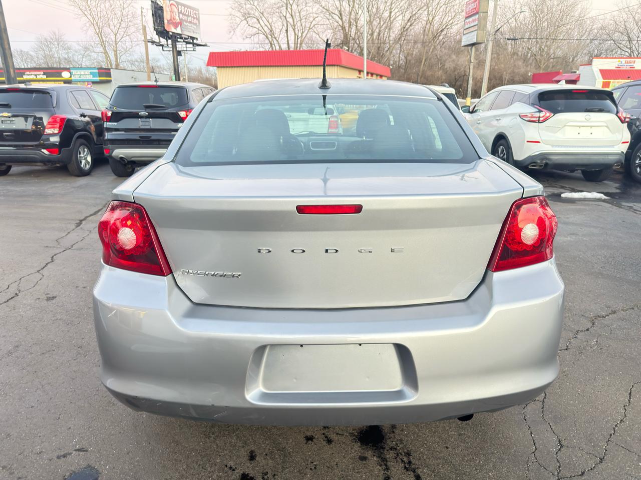 Dodge Avenger 4dr Sdn SE 2014