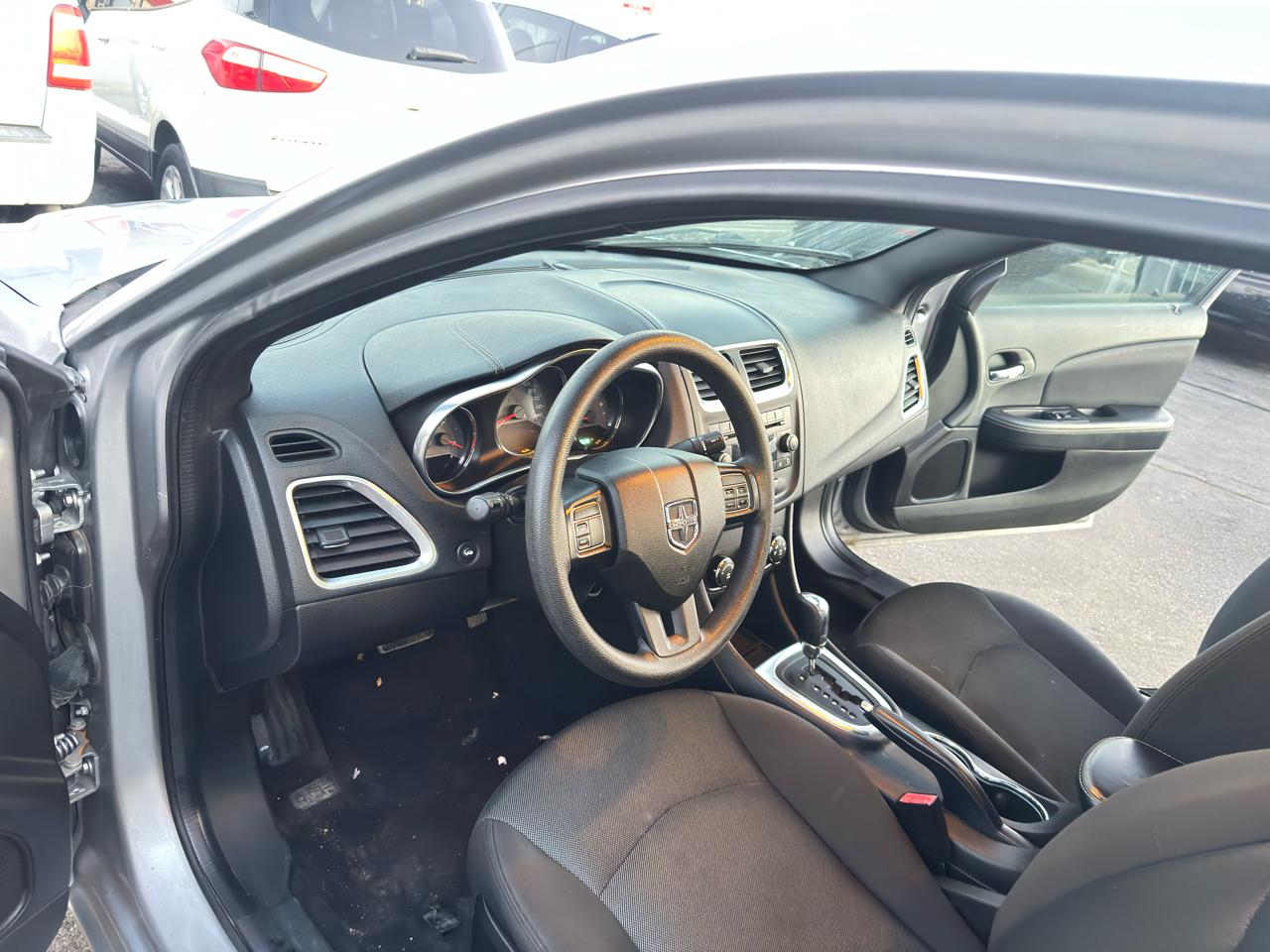 Dodge Avenger 4dr Sdn SE 2014