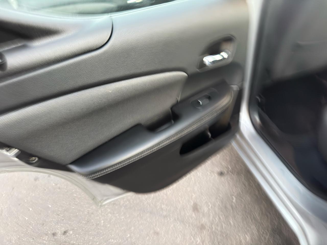 Dodge Avenger 4dr Sdn SE 2014