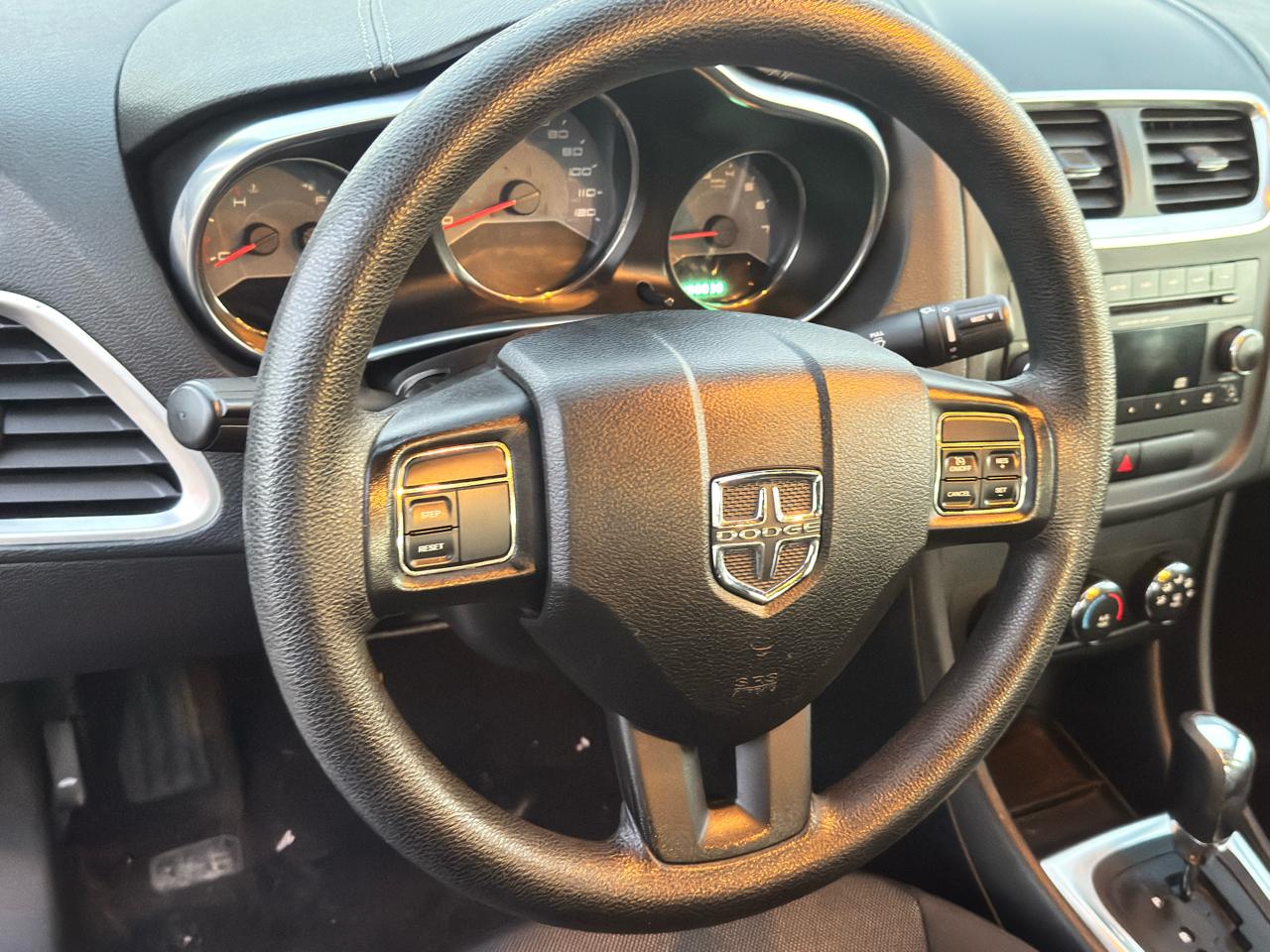 Dodge Avenger 4dr Sdn SE 2014