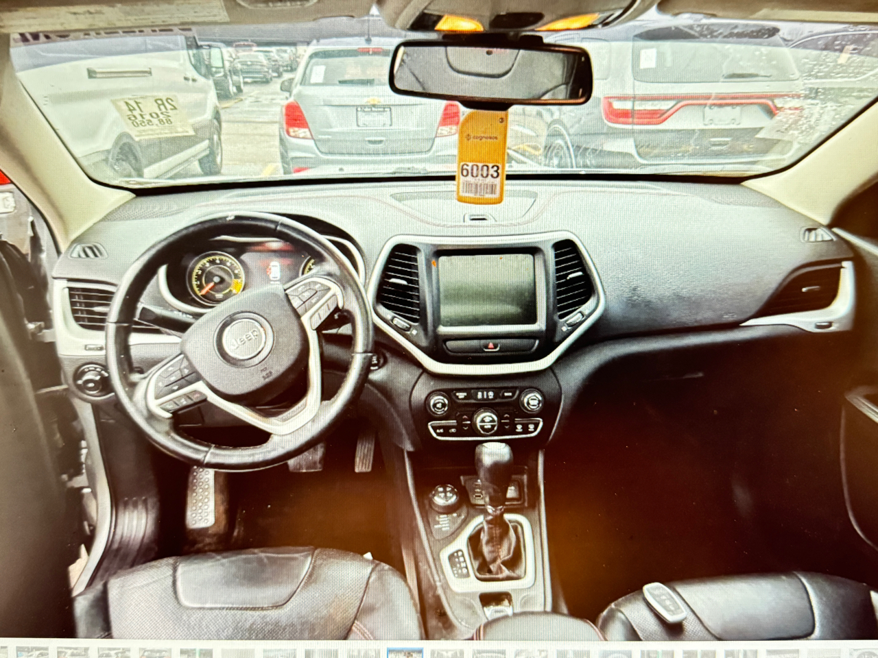 Jeep Cherokee 4WD 4dr Trailhawk 2016