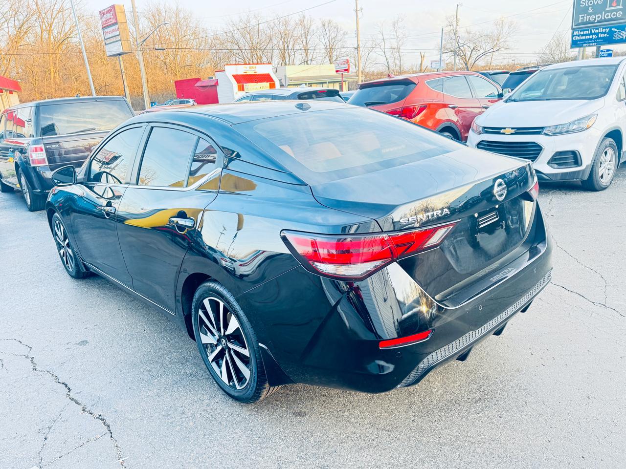 Nissan Sentra SV CVT 2023