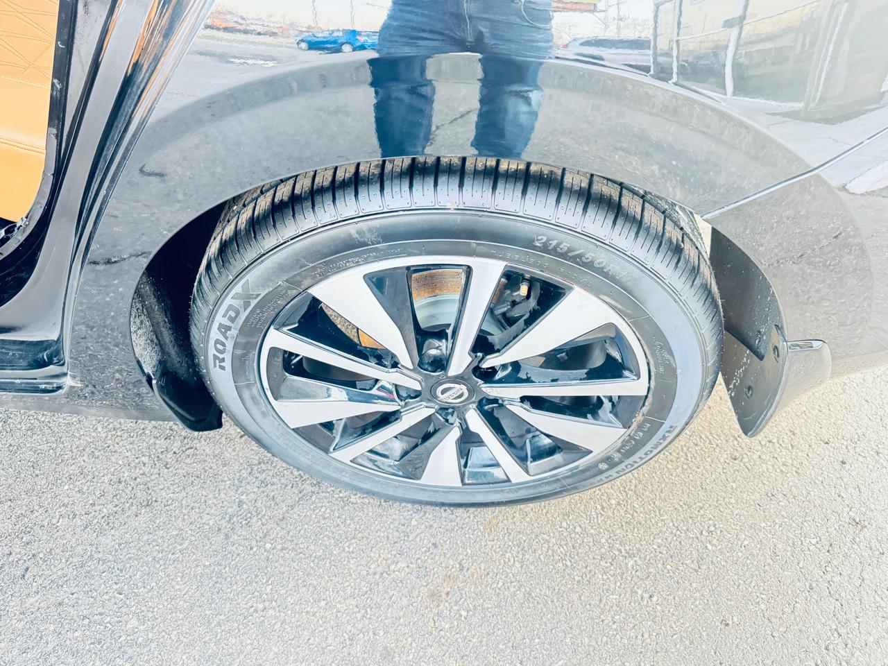 Nissan Sentra SV CVT 2023