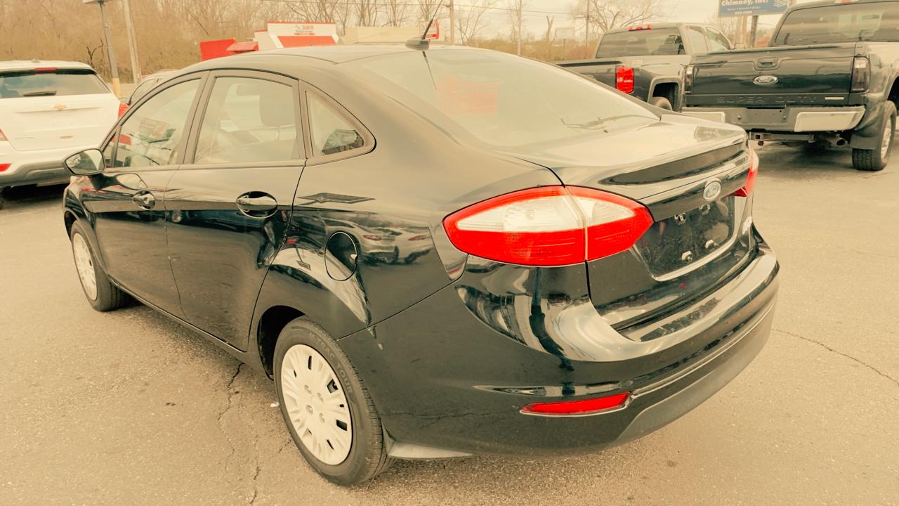 Ford Fiesta S Sedan 2017