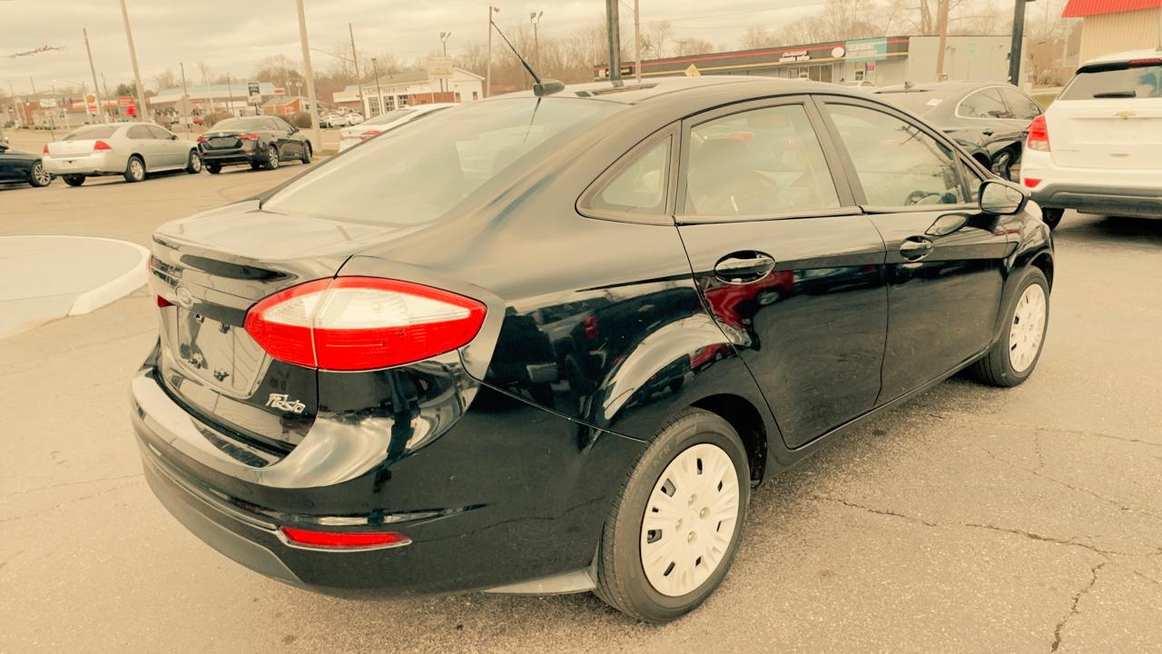 Ford Fiesta S Sedan 2017