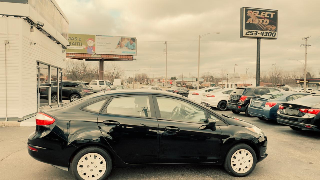 Ford Fiesta S Sedan 2017