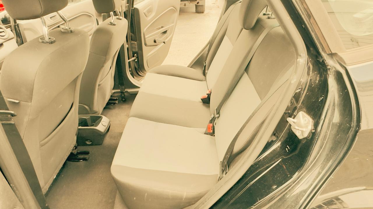 Ford Fiesta S Sedan 2017