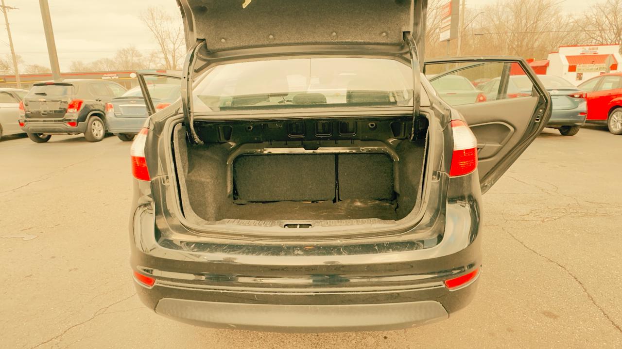 Ford Fiesta S Sedan 2017