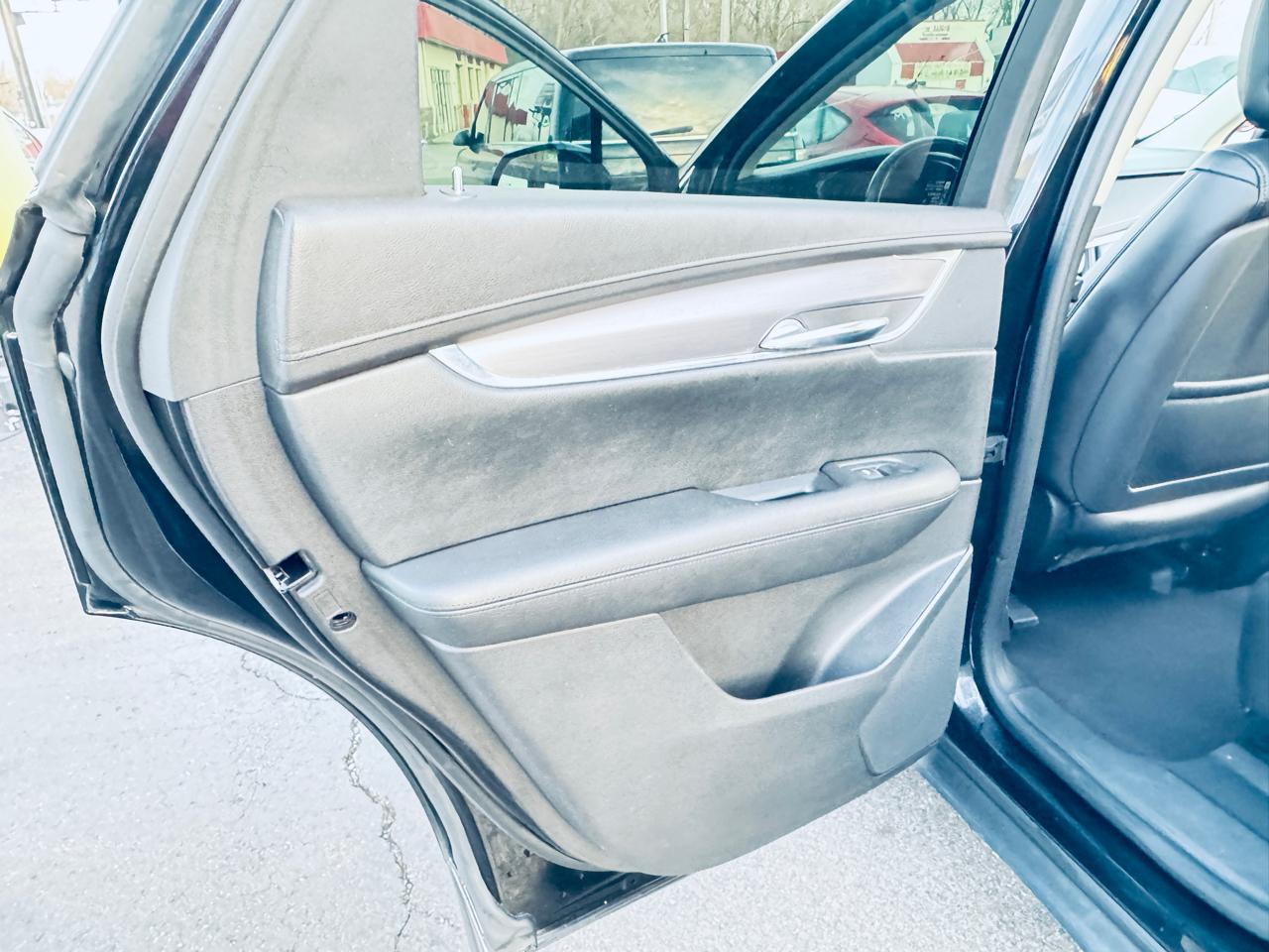 Cadillac XT5 FWD 4dr Luxury 2017