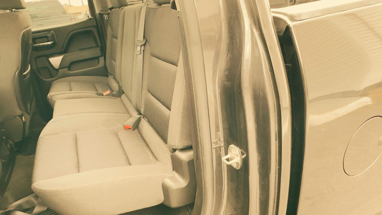 Chevrolet Silverado 1500 4WD Double Cab 143.5" LT w/1LT 2015