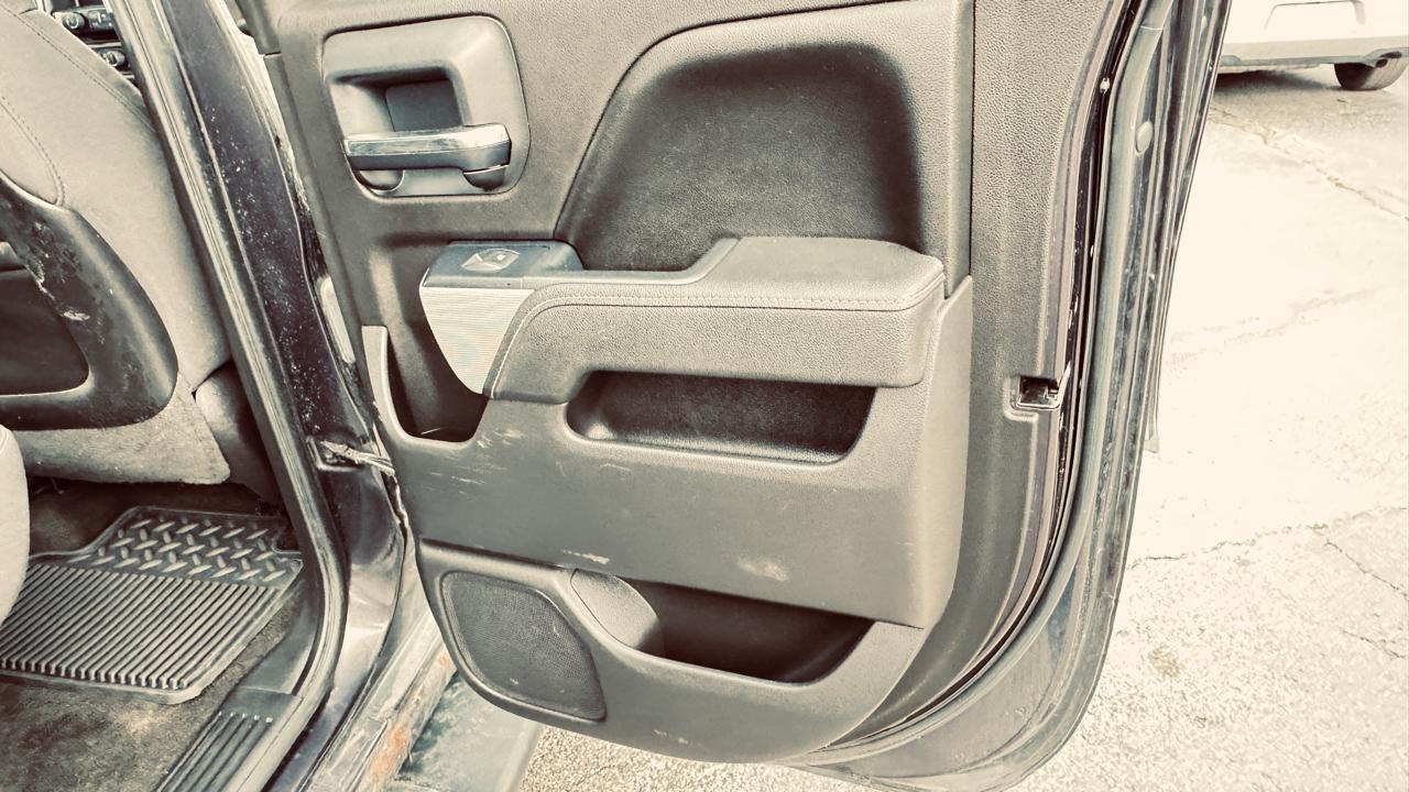 Chevrolet Silverado 1500 4WD Double Cab 143.5" LT w/1LT 2015