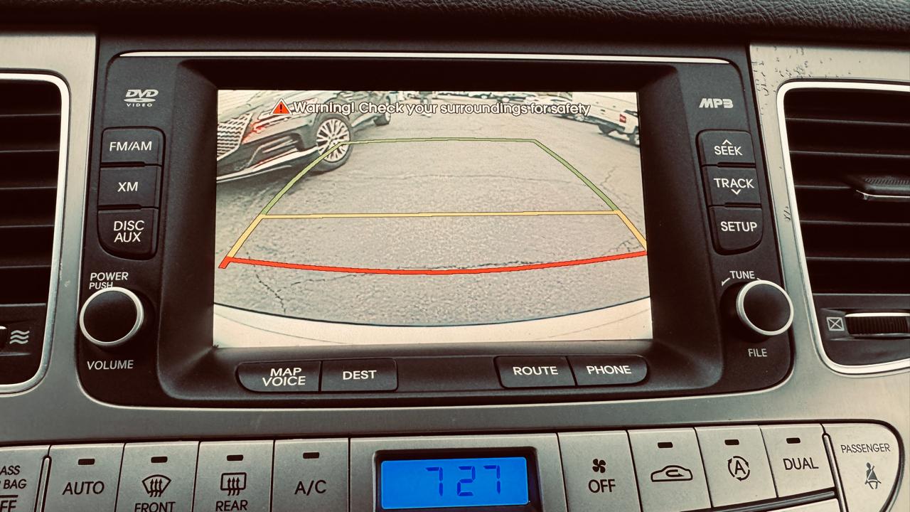 Hyundai Genesis 4dr Sdn V6 3.8L 2013