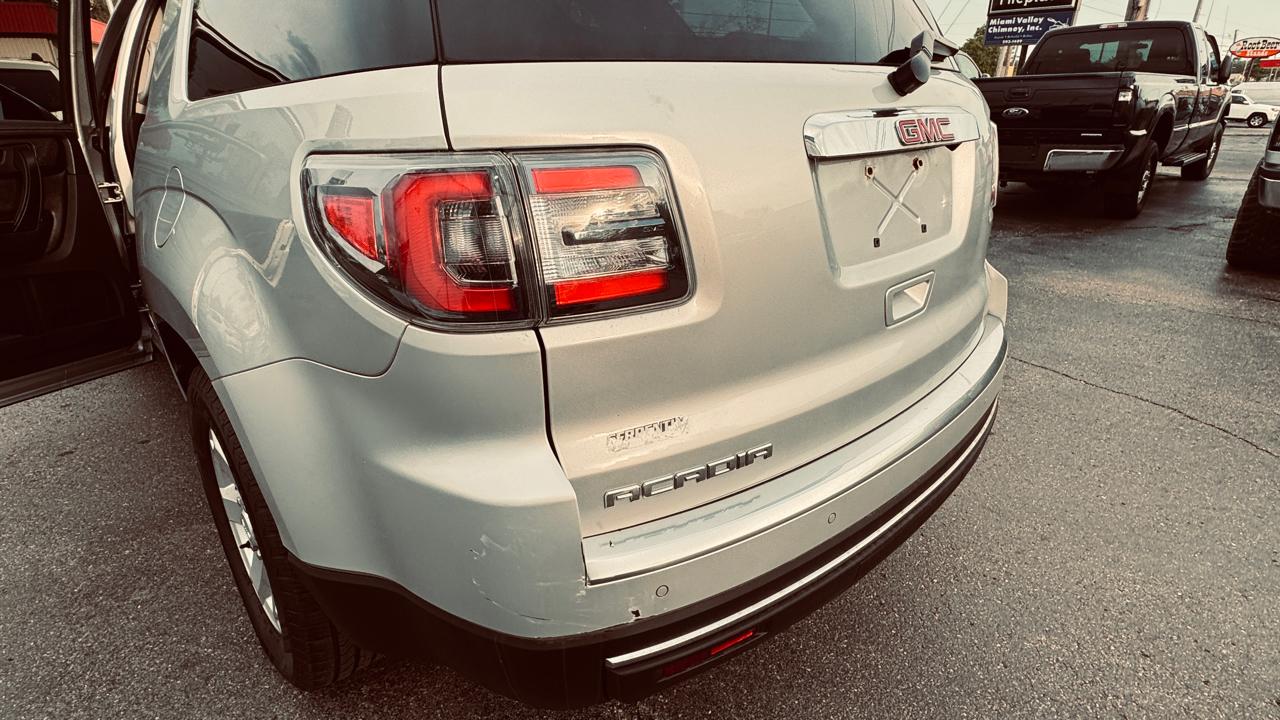 GMC Acadia FWD 4dr SLE1 2014