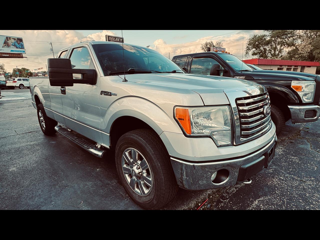 2010 Ford F-150 4WD SuperCab 145" Lariat