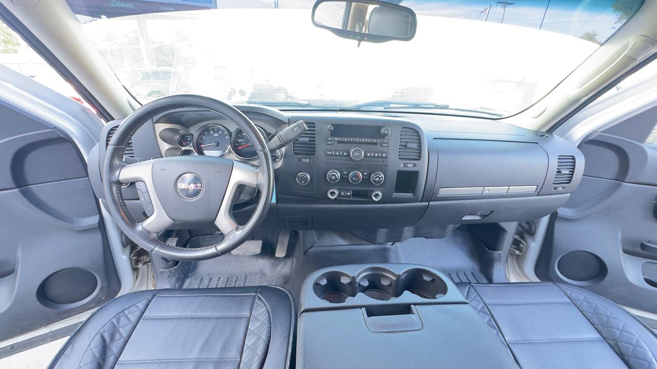 GMC Sierra 2500HD 4WD Crew Cab 153.7" SLE 2011