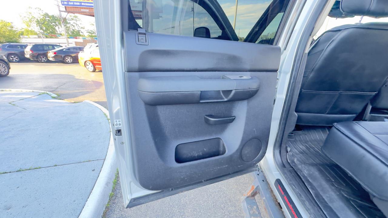 GMC Sierra 2500HD 4WD Crew Cab 153.7" SLE 2011