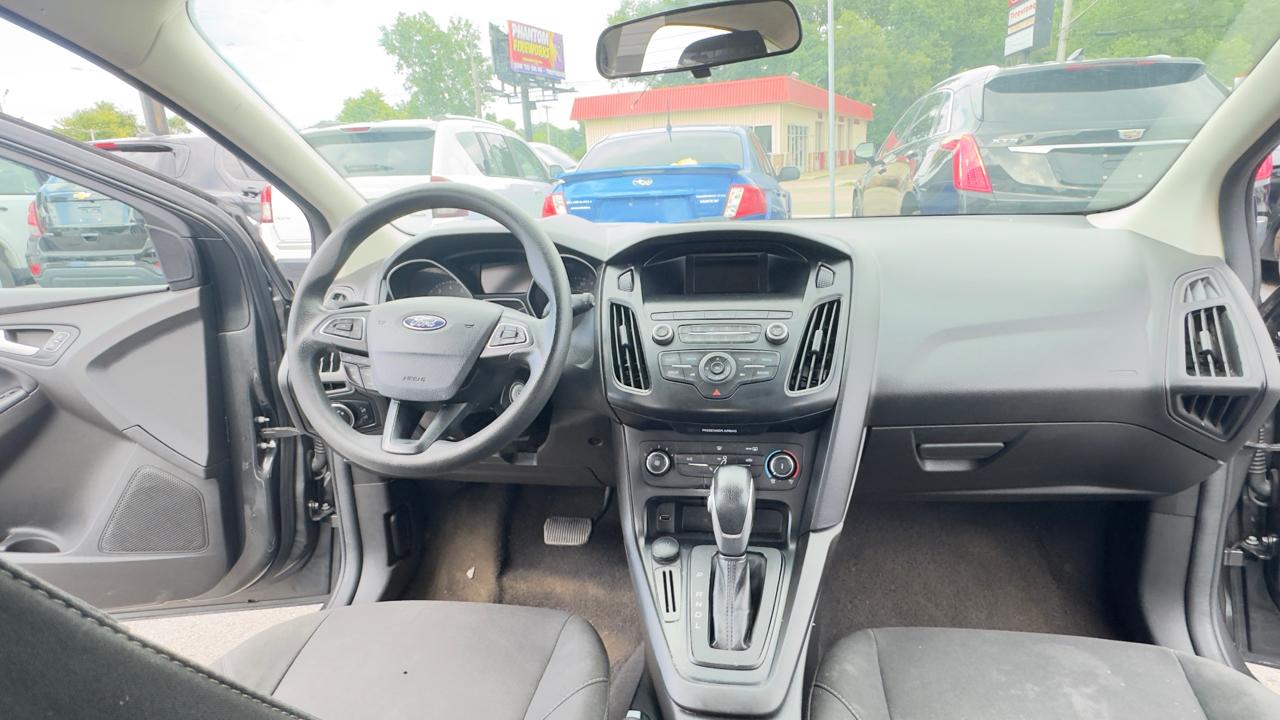 Ford Focus SE Hatch 2018