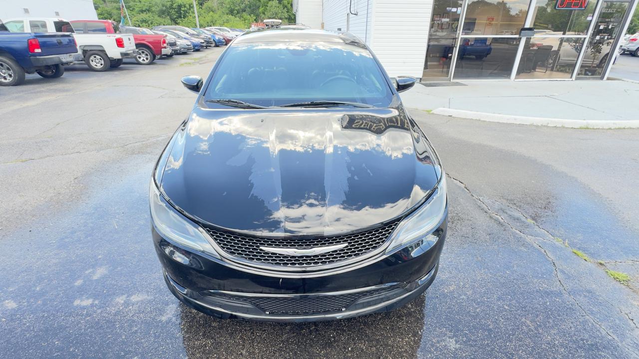Chrysler 200 4dr Sdn S FWD 2016