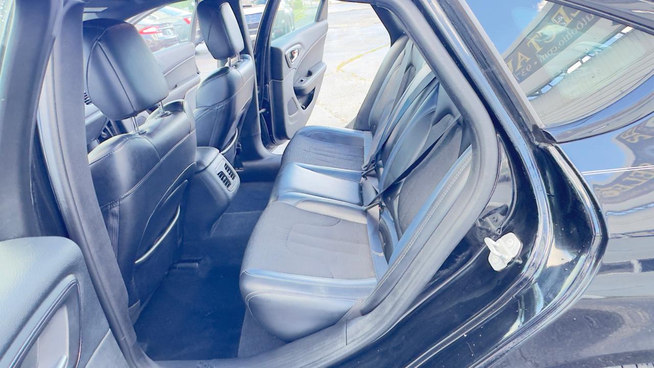 Chrysler 200 4dr Sdn S FWD 2016