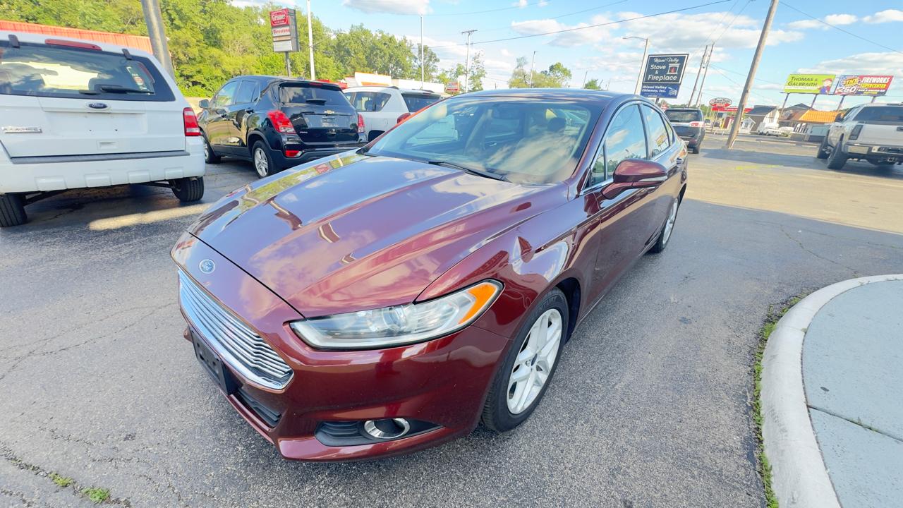 Ford Fusion 4dr Sdn SE FWD 2016