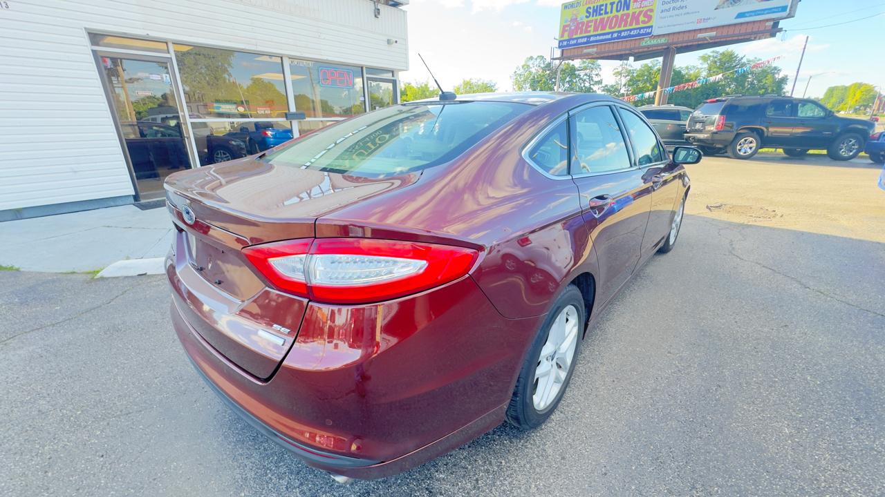 Ford Fusion 4dr Sdn SE FWD 2016