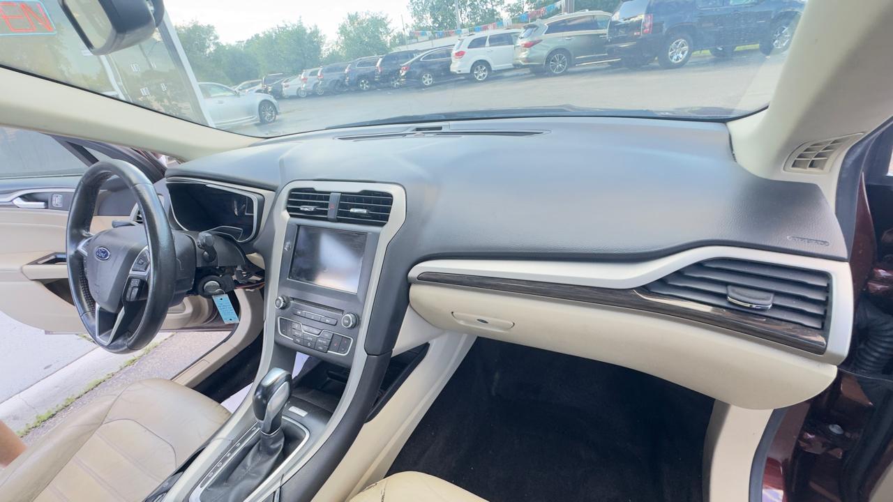 Ford Fusion 4dr Sdn SE FWD 2016