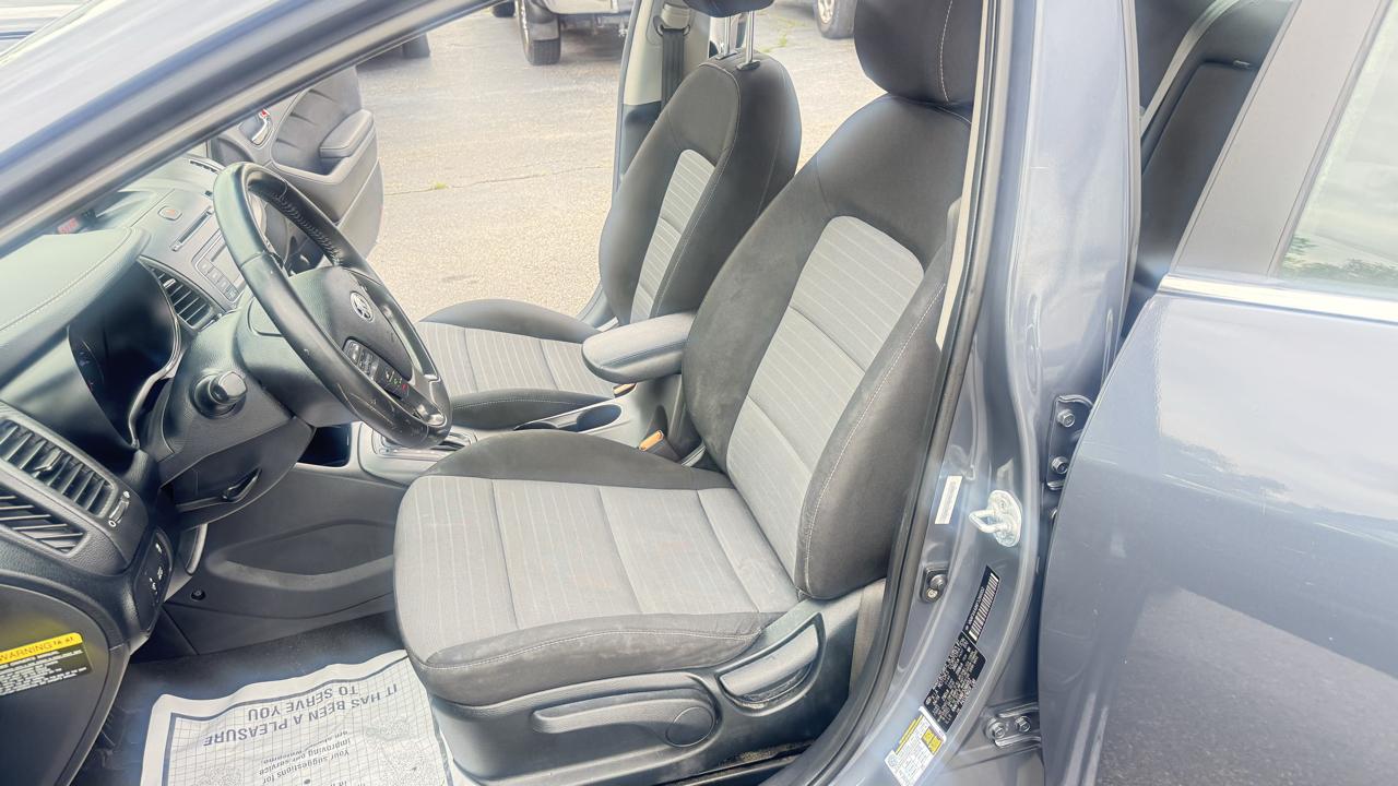Kia Forte 4dr Sdn Auto EX 2015