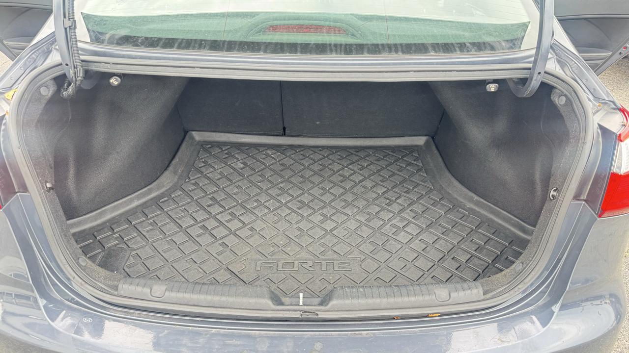Kia Forte 4dr Sdn Auto EX 2015