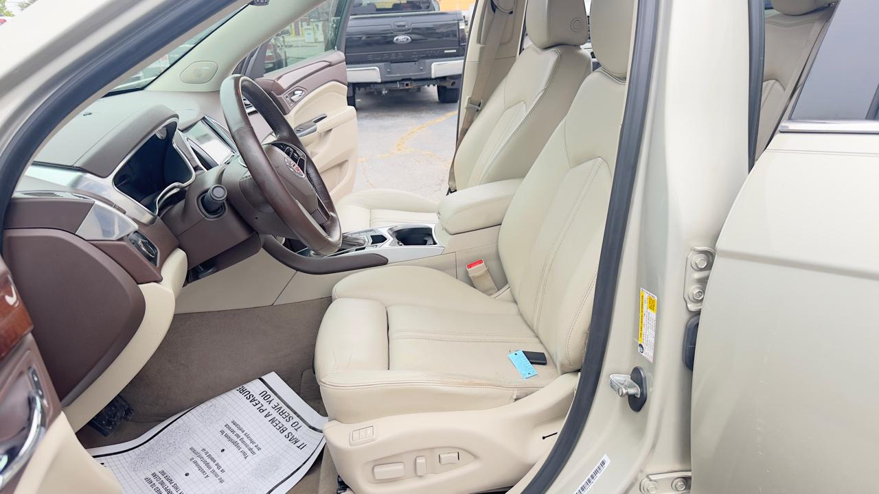 Cadillac SRX FWD 4dr Luxury Collection 2014