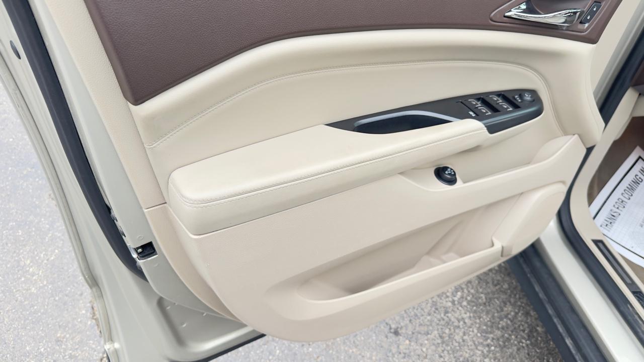 Cadillac SRX FWD 4dr Luxury Collection 2014